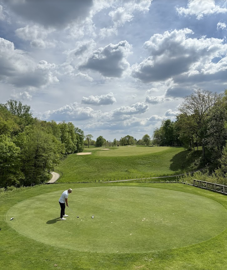 Located within the state park, this 18-hole... - MakeMyMove